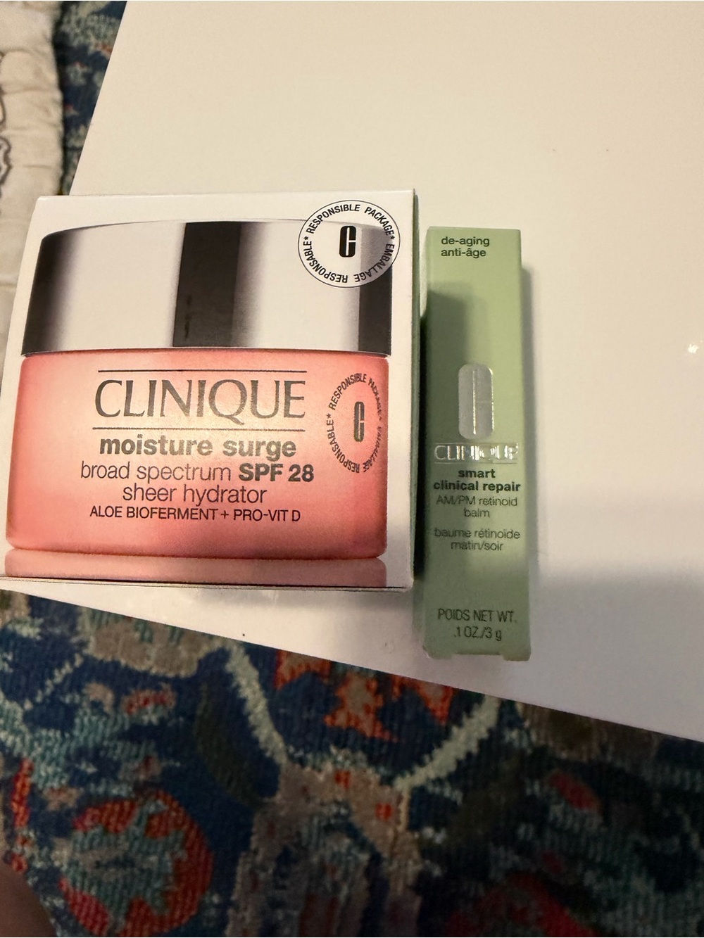 NEW Clinique Moisture Surge SPF 28 + Smart Clinical Repair Retinoid Duo
